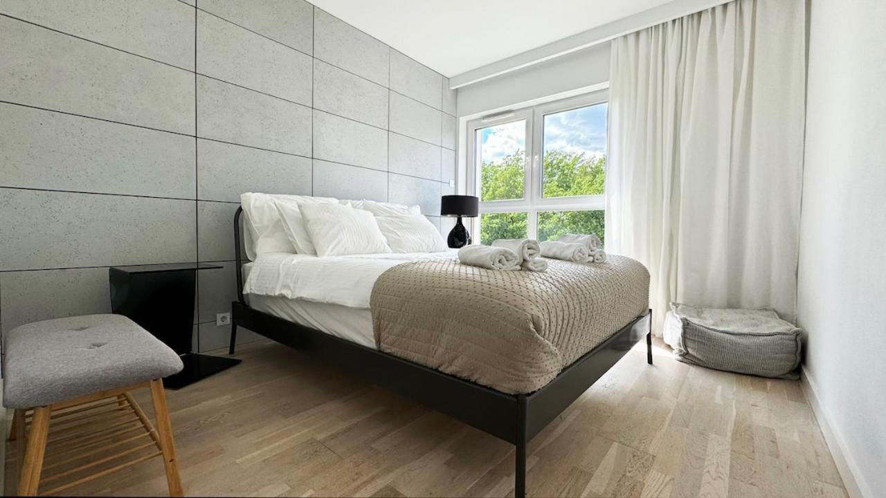 Apartament Park Bazantow 卡托维兹 外观 照片