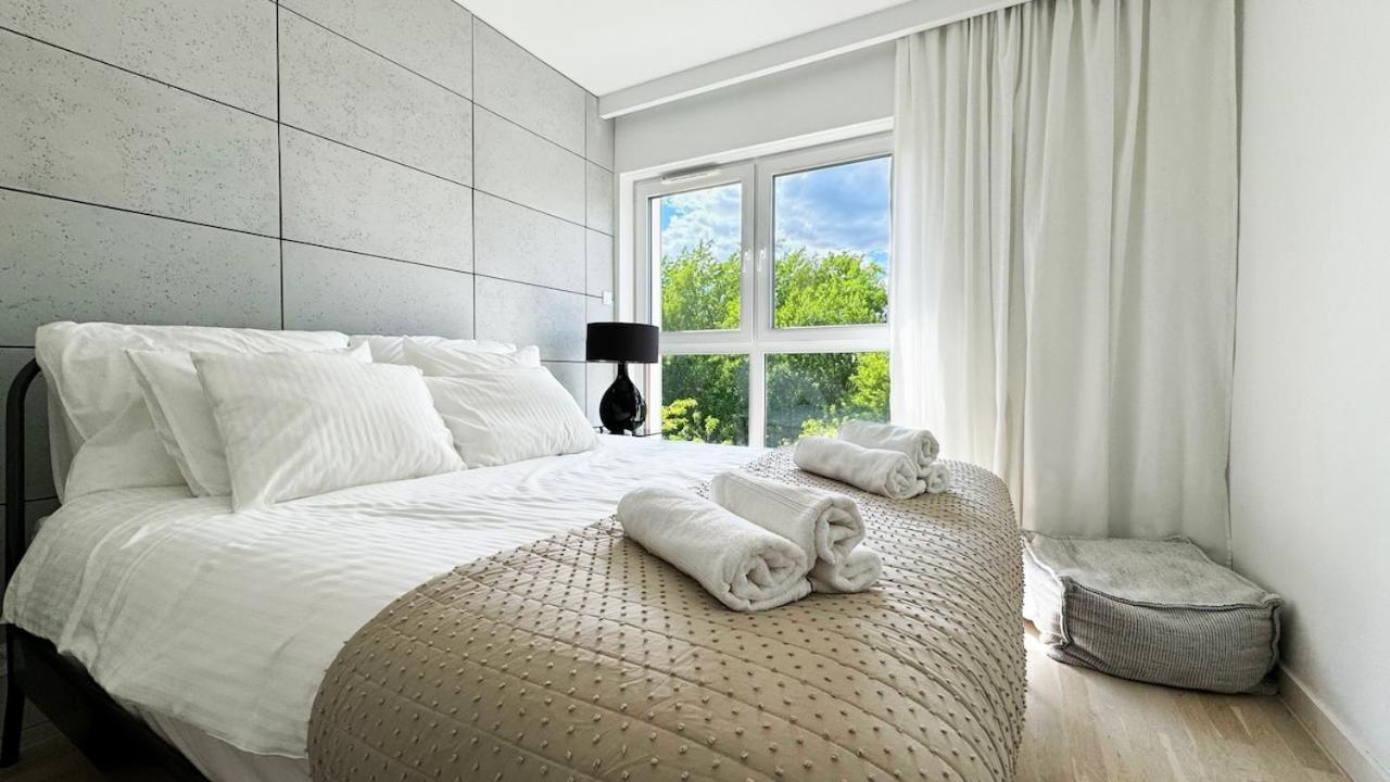 Apartament Park Bazantow 卡托维兹 外观 照片